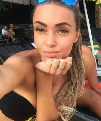 Анкета проститутки Юлия - город Вашковцы, 22 года, №9195